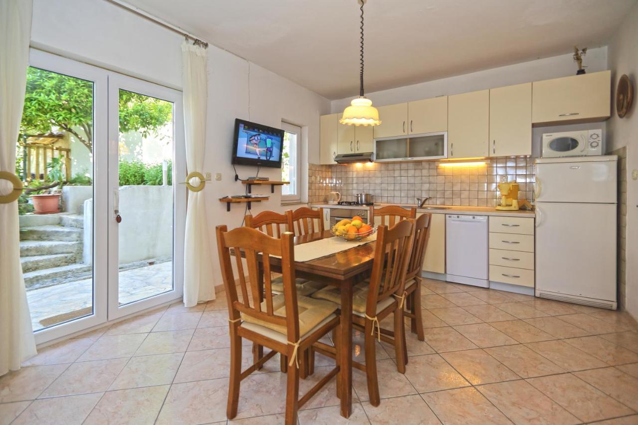 Apartment Stefani Хвар Екстер'єр фото