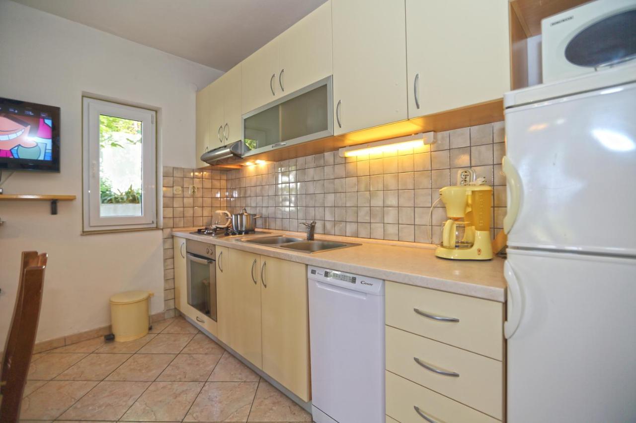 Apartment Stefani Хвар Екстер'єр фото