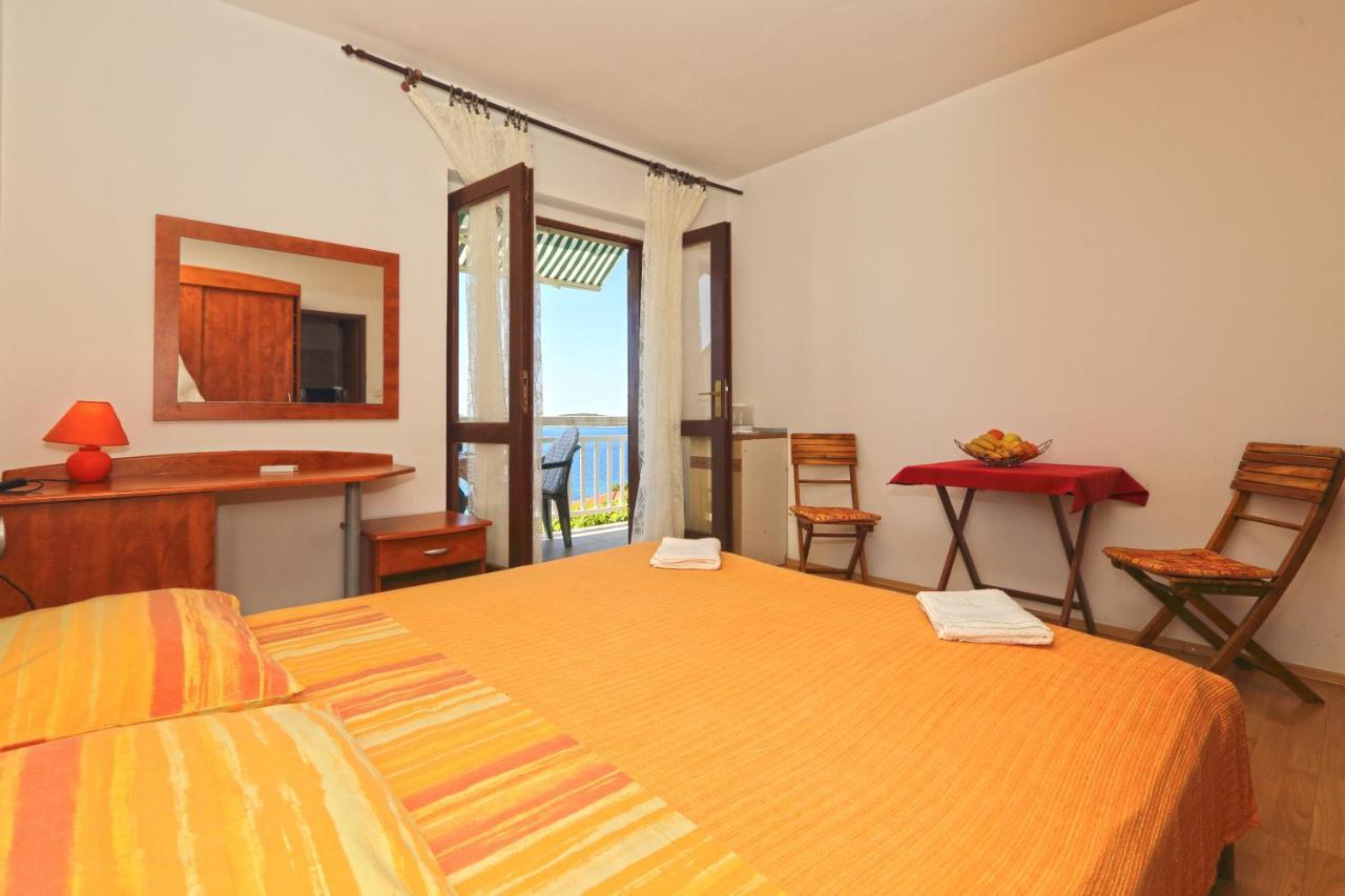 Apartment Stefani Хвар Екстер'єр фото